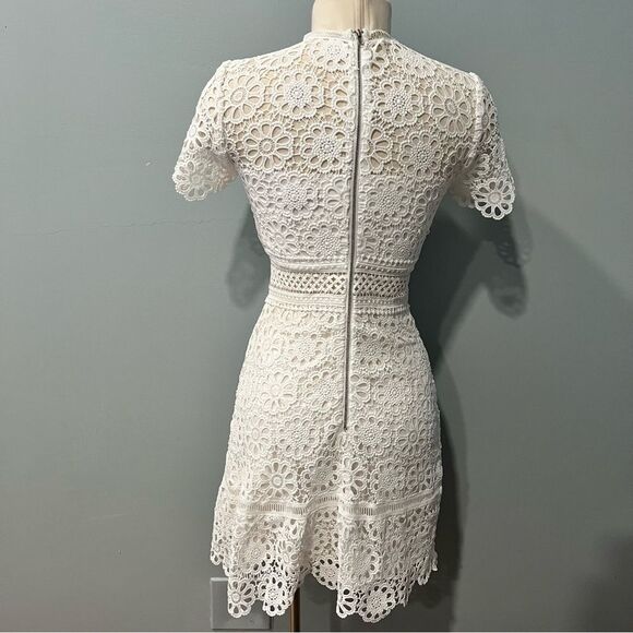 Aqua White Floral Lace Fit & Flare Sheath Dress Size XS - Picture 3 of 7